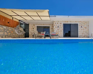 Kaş Çayköy'de Şehirden Uzakta, Özel Havuzlu, Taş Villa - 2