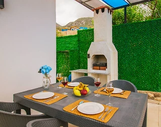 Kaş Çayköy'de Yemyeşil Doğada, Özel Havuzlu, Korunaklı Villa - 5
