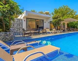 Kaş Çayköy'de Yeşillikler İçerisinde, Özel Havuzlu, Balayı Villası - 1