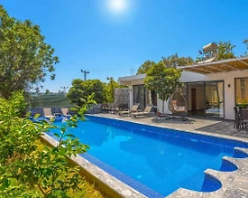 Kaş Çayköy'de Yeşillikler İçerisinde, Özel Havuzlu, Balayı Villası - 3