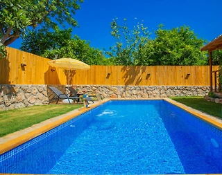 Kaş Çayköy'de Yeşillikler İçerisinde, Özel Havuzlu, Jakuzili Bungalov - 3