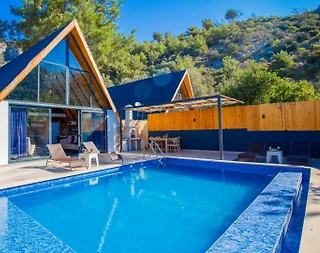 Kaş Çayköy'de Yeşillikler İle Dolu Doğada, Özel Havuzlu, Şık Bungalov - 4