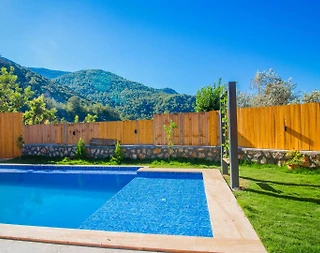 Kaş Çayköy'de Yeşillikler İle Dolu Doğada, Özel Havuzlu, Şık Bungalov - 5