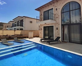 Kaş Andifli'de Doğa İle İç İçe , Özel Havuzlu, Taş Villa - 3