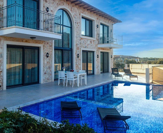 Kaş Andifli'de Doğa İle İç İçe , Özel Havuzlu, Taş Villa  - 1