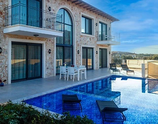 Kaş Andifli'de Doğa İle İç İçe , Özel Havuzlu, Taş Villa - 1