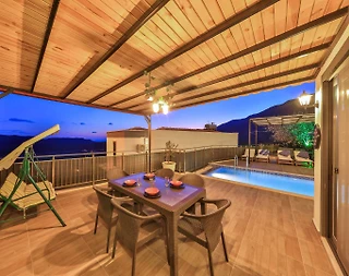 Kaş Çukurbağ'da Doğa İle İç İçe, Özel Havuzlu, Konforlu Villa - 3