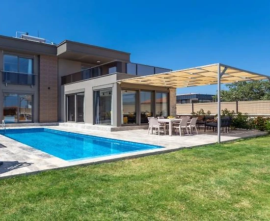 Kaş Andifli'de Doğa İle İç İçe, Özel Havuzlu, 6 Kişilik, Lüks Villa - 1