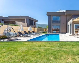 Kaş Andifli'de Doğa İle İç İçe, Özel Havuzlu, 6 Kişilik, Lüks Villa - 3