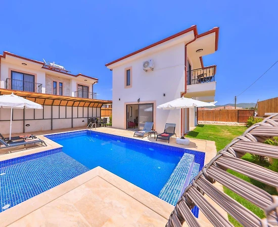 Kaş Çukurbağ'da Bohem Tasarımlı, Özel Havuzlu, Konforlu Villa  - 1