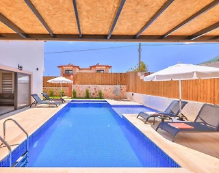 Kaş Çukurbağ'da Bohem Tasarımlı, Özel Havuzlu, Konforlu Villa - 2