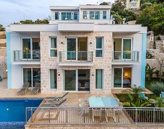 Kaş Çukurbağ'da Deniz Manzaralı, Özel Havuzlu, Lüks Villa - 4