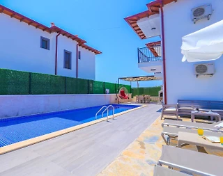 Kaş Andifli'de Doğa Manzaralı, Özel Havuzlu, Kiralık Yazlık Villa - 2