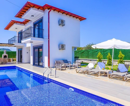 Kaş Andifli'de Doğa Manzaralı, Özel Havuzlu, Kiralık Yazlık Villa - 1
