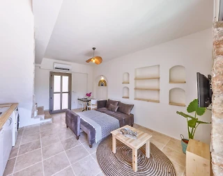 Kaş Çukurbağ'da Doğa Manzaralı, Özel Havuzlu, Taş Villa - 1