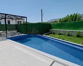 Kaş Andifli'de Elverişli Konumda, Özel Havuzlu, 3+1 Villa - 3