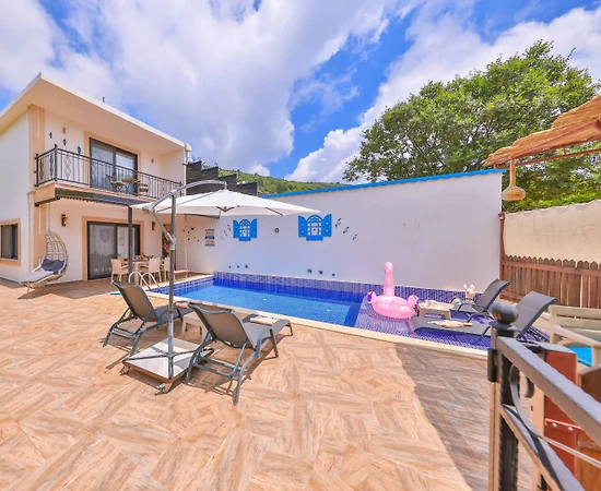 Kaş Çukurbağ'da Enfes Doğa İçerisinde, Özel Havuzlu, Kiralık Villa - 1