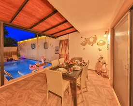 Kaş Çukurbağ'da Gözlerden Uzak, Isıtmalı Özel Havuzlu, Kiralık Villa - 3