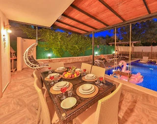 Kaş Çukurbağ'da Gözlerden Uzak, Isıtmalı Özel Havuzlu, Kiralık Villa - 5