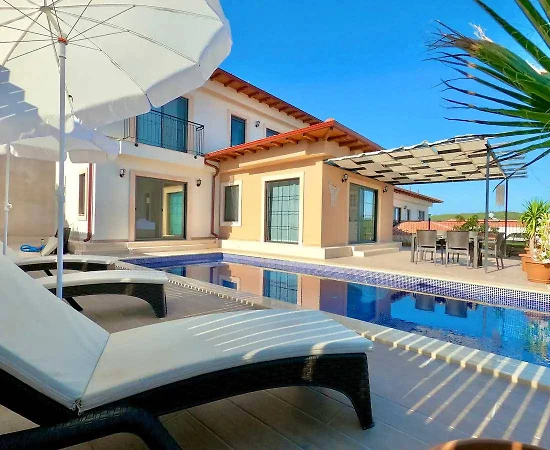 Kaş Çukurbağ'da Kalabalık Ailelere Uygun, Özel Havuzlu, Jakuzili Villa - 1