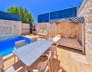 Kaş Çukurbağ'da Modern Tasarımlı, Özel Havuzlu, Lüks Villa - 3