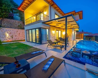 Kaş Çukurbağ'da Ormanın İçerisinde, Özel Havuzlu, 6 Kişilik Villa - 1