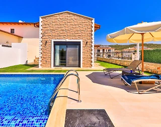 Kaş Çukurbağ'da Sakin Konumda, Özel Havuzlu, Şık Villa - 2