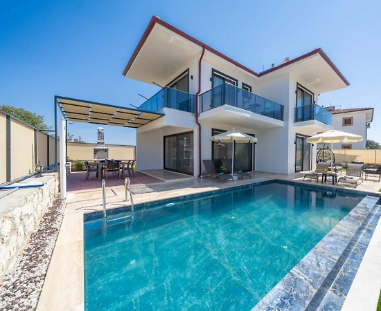 Kaş Andifli'de Yeşilliklerle Dolu Doğada, Özel Havuzlu, Modern Villa - 1