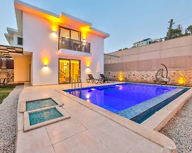 Kaş Gelemiş'de Doğa İçinde, Özel Havuzlu, Muhafazakar Villa  - 2