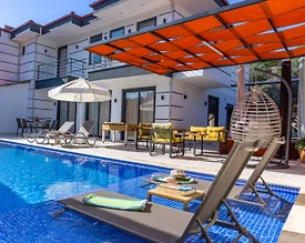 Kaş Gelemiş'te Çekirdek Ailelere Uygun, Özel Havuzlu, 2+1 Villa - 2