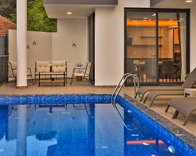 Kaş Gelemiş'te Çekirdek Ailelere Uygun, Özel Havuzlu, Jakuzili Villa - 3
