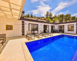 Kaş Gelemiş'te Doğa İçerisinde, Özel Havuzlu, Ferah Villa - 1