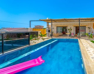 Kaş Gelemiş'te Enfes Doğada, Özel Havuzlu, Lüks Kiralık Villa - 2