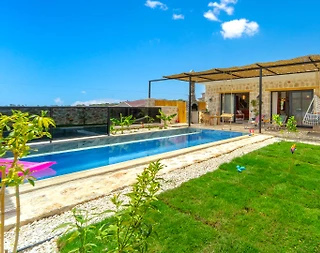 Kaş Gelemiş'te Enfes Doğada, Özel Havuzlu, Lüks Kiralık Villa - 1