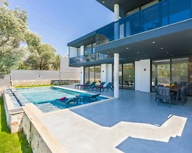Kaş Gelemiş'te Geniş Ailelere Uygun, Özel Havuzlu, Lüks Villa - 3
