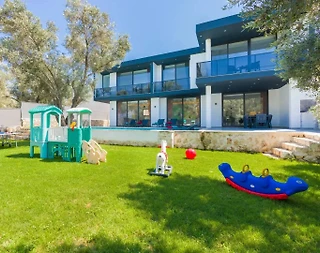 Kaş Gelemiş'te Geniş Ailelere Uygun, Özel Havuzlu, Lüks Villa - 5