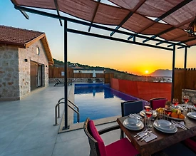 Kaş Gelemiş'te Göz Alıcı Doğada, Özel Havuzlu, Taş Villa - 3