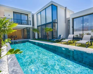 Kaş Gelemiş'te Modern Tasarımlı, Özel Havuzlu, Lüks Kiralık Villa - 1
