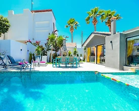 Kaş Gelemiş'te Muhteşem Doğada, Isıtmalı Havuzlu, Jakuzili Villa - 2