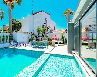 Kaş Gelemiş'te Muhteşem Doğada, Isıtmalı Havuzlu, Jakuzili Villa - 3