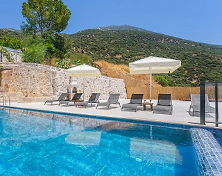 Kaş Gökçeören'de Büyüleyici Deniz Manzaralı, Özel Havuzlu, Lüks Villa - 4