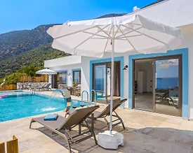 Kaş Gökçeören'de Deniz Manzaralı, Özel Havuzlu, Jakuzili Villa - 2