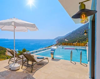 Kaş Gökçeören'de Deniz Manzaralı, Özel Havuzlu, Jakuzili Villa - 5