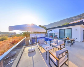 Kaş Gökseki'de Doğa İçerisinde, Özel Havuzlu, 2 Kişilik Villa - 3