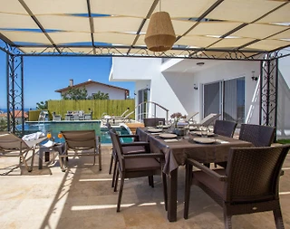 Kaş Gökseki'de Deniz Manzaralı, Özel Havuzlu, Lüks Villa - 3