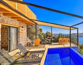 Kaş Gökseki'de Enfes Deniz Manzaralı, Özel Havuzlu, Kiralık Villa - 4