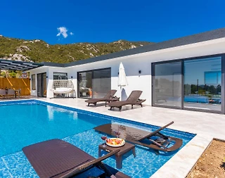 Kaş İkizce'de Huzurlu Doğada, Özel Havuz, Jakuzili Villa - 1