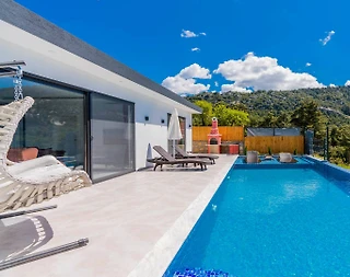 Kaş İkizce'de Huzurlu Doğada, Özel Havuz, Jakuzili Villa - 2