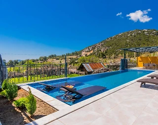 Kaş İkizce'de Huzurlu Doğada, Özel Havuz, Jakuzili Villa - 3