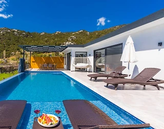 Kaş İkizce'de Huzurlu Doğada, Özel Havuz, Jakuzili Villa - 4